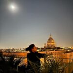 Nadhiya Instagram - Never miss a full moon sighting 🌕🥰 #fullmoon #rome #rooftop