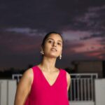 Nanditha Jennifer Instagram - "It is never too late to be what you might have been."💗🧿😊 . . #blessed #beautiful #smile #sky #pinkdress #instagram #instadaily #instagood #love #actress #jenniferr252 #thankyou #jesus