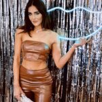 Nathalia Kaur Instagram - #base8anos #bocarosabeauty Impactada!!! Obrigada a minha família @base_mgt Obrigada a essa profissional maravilhosa @priscilapiza.booker e vocês lindos da @bocarosabeauty 🥹💕 São Paulo, Brazil