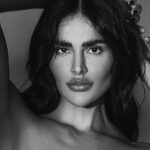 Nathalia Kaur Instagram - ➡️ 🖤🤍 @catarino__ @danielcbeauty @joselumnious_ @0oofelipe @base_mgt 🥀