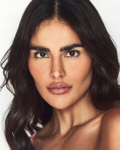 Nathalia Kaur Instagram - Nojentissimaaa com essas fotos heim!?

Obrigada 

@catarino__ 
@danielcbeauty 
@joselumnious_ 

Me sentindo belíssima nessas fotos 😍🥹💕