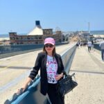 Neelam Kothari Instagram - Bright and sunny California ☀️☀️💖💖 @cry.america @crysandiego Santa Monica Beach and Pier, Santa Monica, California