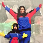 Neelam Kothari Instagram - How much does mumma love you? Thiisssssss mucchhhh..!!!!!! With my lil munchkin ❤️😘😍 #throwback