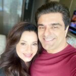 Neelam Kothari Instagram - Always fun being back on a set and that too with my husband 😍 @samirsoni123 .. Oh and I like you clean shaven by the way 😜