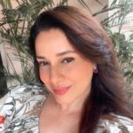 Neelam Kothari Instagram - All ready but nowhere to go.. #stayhome #staysafe #lockdown2021