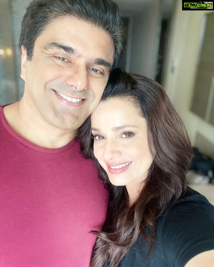 Neelam Kothari Instagram - Made in Heaven! 💖 😁😁 @samirsoni123 @zoieakhtar @primevideoin @tigerbabyofficial @madeinheaventv