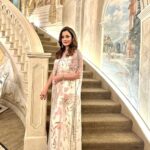 Neelam Kothari Instagram - New York New York… thank you for all the love and support Gala night #4 @cry.america @cry_india Outfit @pallavi_mohan_not_so_serious_ The Pierre, A Taj Hotel, New York