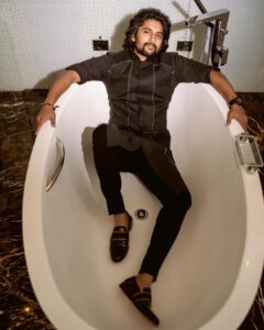Neeraja Kona Instagram - Hyderabad 🖤 @nameisnani 

In @kreshabajajofficial & @shutiqofficial 
Asst by @meghanaa_ch 
Hair @hairbylalith 
Photographer @adrin_sequeira

#Dasara