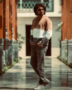 Neeraja Kona Instagram - Onto Chennai 🤎
@nameisnani 

Sweatshirt @westsidestores 
Jeans @diesel 
Shoes @westsidestores 
Asst stylist @meghanaa_ch 
Hair @hairbylalith 
Pics @sridharchadalawada

#Dasara