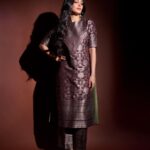 Neeraja Kona Instagram - SH🤎 @shrutzhaasan Outfit @payalkhandwala Earrings @sangeetaboochra @tinkara.retail Asst stylist @manogna_gollapudi 📸 @kalyanyasaswi