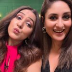 Neeti Mohan Instagram – Pout with the Pooh 💋 

@kareenakapoorkhan #WhatWomenWant @mirchiplus 
#comingsoon