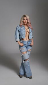 Neha Bhasin Instagram - All denim will always be a vibe.
What ya think? COMMENT below 😆

#nehabhasin 

Shot and edited @ikshitpatel 
Makeup @makeoverby_anna