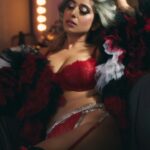 Neha Bhasin Instagram - Red is the colour of Love ❤️ Photographer @kevin.nunes.photography Makeup @makeoverby_anna Hair @hairstylistguddi.s #nehabhasin #boudoirphotography