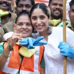Neha Bhasin Instagram - Sab bmc karamchariyon ko mera Salaam @my_bmc *Swachh Mumbai Majhi Mumbai* Campaign in West ward Jurisdiction Officers Present DMC zone-5 Shri Harshad kale Assistant Commissioner Shri Vishvas Mote Ward Ex. Engineer M/W Shri Bembade EE & DO Shri. Sagar Asstt. Engineer Shri Santosh Nikalje Asstt. Engineer Shri Deepak Madane MOH Smt. Puja Desai # Yogiraj Shetty # Paras Bajpai # Gaanesh Awasthi #nehabhasin #swachhbharat