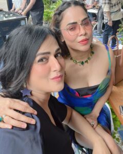 Nikita Rawal Instagram - Happiest birthday meri jaan 🥰❤️ @nikita_rawal  I love u! 
U r my that friend, who jus keeps showering love n so pure in ur friendship that no one ever can even think of! U love me jus so pure n unconditionally which makes me feel so much in awe of u! I can never express how much doting a human u r ! N u jus love a person selflessly! God bless u! N May god give u the best n keep u smiling n happy! I love u unconditionally n purely though we think of lots but can’t make upto it n be there at times even if we think we plan ! I missed ur birthday n I so wishes to be there but I pray from the bottom of my heart May the best things happen to u n keep u at the best of ur health 🥰❤️ love u meri jaan 🥰 
I know u must be angry but aapka gussa sir aankho per! Ill make up for it for sure 🥰 but know this for sure, I love u 🥰 muahhhhhhh @nikita_rawal #nikitarawal #friends #bffs #love #peace