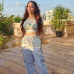 Nikita Rawal Instagram - Only love today. Be kind to yourself.” #nikitarawal #selflove #self #positivity #sunset