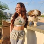 Nikita Rawal Instagram - Only love today. Be kind to yourself.” #nikitarawal #selflove #self #positivity #sunset