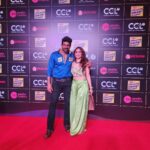 Nikita Rawal Instagram - One evning @CCL with my freinds like family My bestie 💓 @pakkhihegde @thevishnuvishal @navdeeptomargujjar_ Grand Hyatt Mumbai