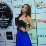Nikita Rawal Instagram - “When they say the sky's the limit to me that's really true” #nikitarawal #confidence #power #award #event