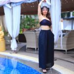 Nikita Rawal Instagram - I'm at my best when things are relaxed and easy-going. #nikitarawal #chilzone #relex #banjara #shoot