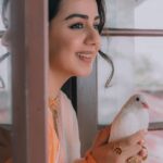Nikki Galrani Instagram - Wishing you all a very happy onam 💖🌸 This onam let’s celebrates the true essence of freedom “For to be free is not merely to cast off one’s chains, but to live in a way that respects and enhances the freedom of others “ ✨ ഈ ഓണക്കാലം പറന്നിറങ്ങുന്ന ഒരു വെള്ളരിപ്രാവിനെ പോലെ, ശാന്തിയുടെയും സമാധാനത്തിന്റെയും, സ്വാതന്ത്ര്യത്തിന്റെയും അടയാളം ആയിരിക്കട്ടെ എന്ന പ്രതീക്ഷയോടെ, നിങ്ങൾക്കേവർക്കും ഒരായിരം പൊന്നോണാശംസകൾ നേരുന്നു Outfit by @t.and.msignature Jewellery by @m.o.dsignature Styled by @joe_elize_joy @styyledbyjoe Make up & Hair by @jaan_moni_das Shot by @_harikumar._ Concept & Creative Direction by @t.and.msignature BTS by @storiesbysujith & @__naim.___ Location : @oldlighthousebristow #onam2023 #onamcelebration #onamspecial #onam