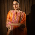 Nimrit Kaur Ahluwalia Instagram - Happy Ganesh Chaturthi to everyone celebrating 🫶🏼 Styled By: @natashaabothra With: @alisha_mistry_ @priyankaa.a_91 Outfit: @sheetalbatra Earrings: @kushalsfashionjewellery Rings: @ishhaara @goldenwindow @ascend.rohank