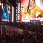 Nisha Bano Instagram - Proud Moment ❤️ Punjabi Suit , Punjabi Culture #timessquare #newyorkcity ❤️❤️🫶🏻🙏🏻✌🏻 @nishabano thanku @guntazsilkstore 🥰 #nishabano #punjabisuit #punjabiculture #proudtobepunjabi #blessed Time Square, New York