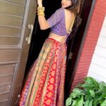 Nisha Bano Instagram - 🫶🏻🌸♥️ #nishabano #desingn #outfit #dress #instareel Designer @sehgalkiran 😘😍