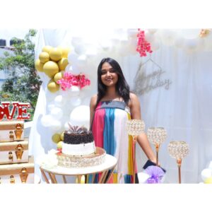 Nisha Ravikrishnan Instagram - 9.6.2023 🧸
Here for cake , and cake only 🧁
happy birthday to me🧚‍♀️

Pc: @manjunathmagaji24
Event: @lavishevents.in
#nimmanisharkn 
🖤🤍