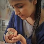 Nisha Ravikrishnan Instagram – Do you remember a small bird which was around us all through our younger days ? Can you able to remember……?!! 🐦
Will our next generation see sparrows? 
A creature which made our childhood beautiful is surviving badly today …… 

Help bring back sweet chirps of the sparrows by stopping pollution and saving them 
Let us save them to stay in our environment 

Don’t let them fade out 
Let’s save our little friends.Give them the gift of their existence 🌷

🐦♾️ 

#favbird #birds_illife #gubbimari
#20thmarch #worldsparrowday
#letussavetheearth #savenature🌱 🌷

#nimmanisharkn
🖤🤍