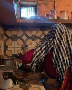Palak Lalwani Instagram - I had the pleasure of meeting an extraordinary woman who runs this tea shop alongside her husband. 
The tenderness and love she poured into cooking special meals for us warmed my heart.🤍