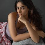 Palak Lalwani Instagram - Going bare face for a Photoshoot makes me nervous. I often find "flaws" that need to be covered. However, I gave it a go this time. @riteshkrishnan made it feel like a breeze, and I gained some confidence 🤍