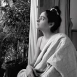 Palak Lalwani Instagram - In the cold of the moment 😌