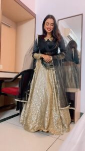 Parul Chauhan Instagram - “How you love yourself is how you teach others to love you.”❤️❤️❤️❤️❤️❤️❤️
Thank u so much @rubina_javed_shaikh for this beautiful awesome lehnga ❤️❤️❤️❤️❤️love u ❤️❤️❤️❤️🤗🤗🤗🤗🤗🤗