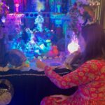 Pooja Chopra Instagram - May Bappa shower you with love, luck and prosperity. May he remove all obstacles from your way and bless you with all that’s best for you 🌺 @dimple_nahar7🫶🏻 . . Styled By :- @nehaadhvikmahajan 👗Outfit:- @neerusindia