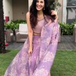 Pooja Chopra Instagram - Be a फुलझड़ी everyday of your life 💥 . 🪔 𝓗𝓪𝓹𝓹𝔂 𝓓𝓲𝔀𝓪𝓵𝓲🪔 . . #diwalivibes #happydiwali #diwali2022 #happiness #allsmiles #indianwear #festivewear #festiveseason #festivaloflights #happy #blessed #gratitude 💫
