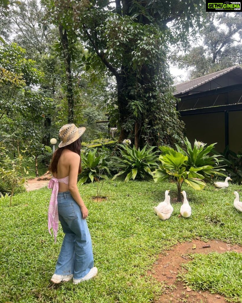 Pooja Chopra Instagram - Moods of Mowgli 🙇🏻‍♀️🦆🌊🍃💃 Coorg