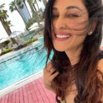 Pooja Chopra Instagram - Sunny smiles, happy thoughts ☀️ 🌴🌊🎈 Dubai, United Arab Emiratesدبي