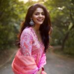 Pooja Sawant Instagram – In love with festival vibes 🌸💕
Outfit by @naari_collections 
Pictures by @potraits_by_nk_photography