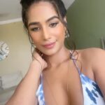 Poonam Pandey Instagram - Chic happens 💋 . . . #poonampandey #poonampandeyreal #cute #sexy #candidphotography #candid