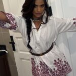 Poonam Pandey Instagram - Keepin’ it simple ;) . . . #poonampandey #poonampandeyreal #poonampandeyhot #poonampandeyphotos #indowestern #sexy #fun #ppfans