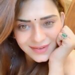 Poonam Preet Bhatia Instagram - In love with this song 😍.. #punjabijeans #loveforpunjabisongs #reelitfeelit #kudipunjaban #haulihauli