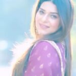 Poonam Preet Bhatia Instagram - Roz-roz milne nu jee kare, dil ki kare dass, gallan bohot hoiyan hone to 💜 * * * #punjabigirl #punjaban #punjabibyheart♥️ #kudipunjaban 🎥 - @shadank_photography