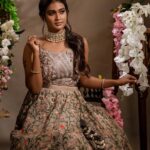 Poornima Ravi Instagram - Happiness held is the seed, happiness shared is the flower ❤️ Muah: @glow_by_zapri Photography: @padman_photography Costume: @thorkal_couture_official Jewellery: @fineshinejewels #poornimaravi #flowerphotography #traditional #fashionphotography