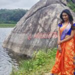Poornima Ravi Instagram - The Rock and the Water! #poornimaravi #araathi #wagamon