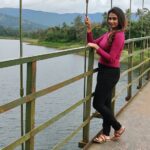 Poornima Ravi Instagram - It is a beautiful place! Isn't it? #poornimaravi #wagamon
