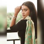 Poornima Ravi Instagram - I know we are going through toughest TIMES of our lives. Make use of every second, minute and hour to the fullest and never let you regret about your past TIMES. Only reason to be alive is to enjoy Your TIME. Elevate your everyday with the perfect TIME on your wrist. Go shop your @danielwellington now. Use my code "DWXPOORNIMA" to get a 15% off at checkout. #danielwellington Pc: @balaji.sha.g #poornimaravi #araathi #watch #time #love #fun #enjoylife #enjoyenjaami #times