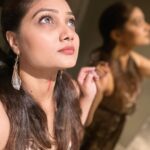 Priyanka Nalkari Instagram - #allaboutlastnight #halloween #halloweenparty #kl #happyweekend #lens #grey #makeup #nun #selfies #couplegoals #actress #partyallnight #poser #scary
