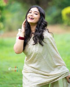 Priyanka Thimmesh Instagram - 💥💝💥💥💝💝💝
ಎಲ್ಲರಿಗೂ ದೀಪಾವಳಿ ಹಬ್ಬದ ಶುಭಾಶಯಗಳು …✨

@rainbow_photography_official all time fav🤩 my buddy …Thanks Kiru for clicking all my photos so beautifully ..😍🤘

#priyankathimmeshofficial #pt