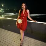 Pujita Ponnada Instagram - Evenings are always fun in Phuket 🍱🥂 #phuket #pujitaponnada #thailand #travel Catch Beach Club